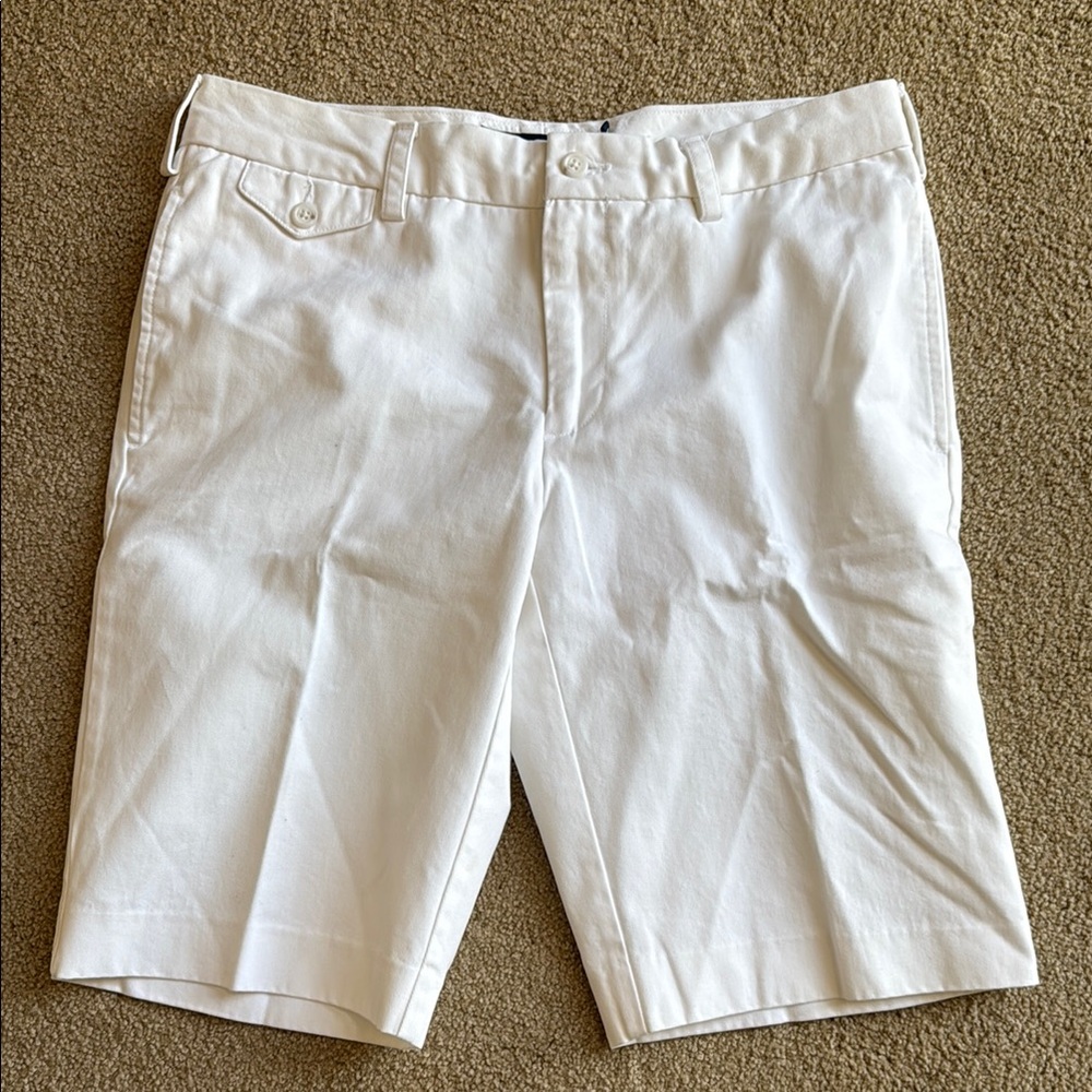 Ralph Lauren size 8 white flat front shorts